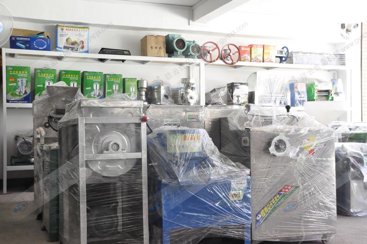 贛云食品機械廠倉庫一角