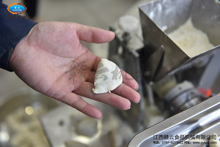 餃子成型機成型出來的餃子